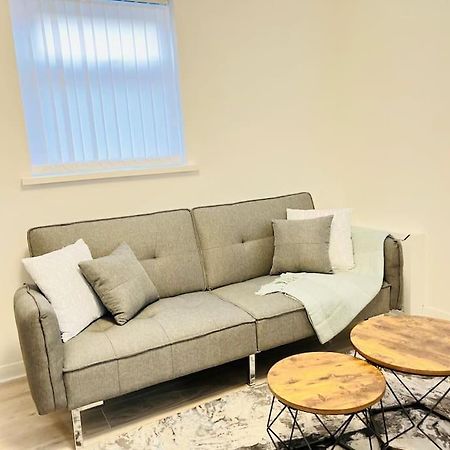 New Fully Furnished Cosy Home Balderton Екстер'єр фото