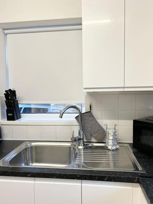 New Fully Furnished Cosy Home Balderton Екстер'єр фото