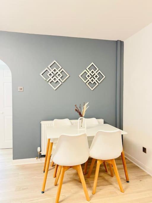 New Fully Furnished Cosy Home Balderton Екстер'єр фото